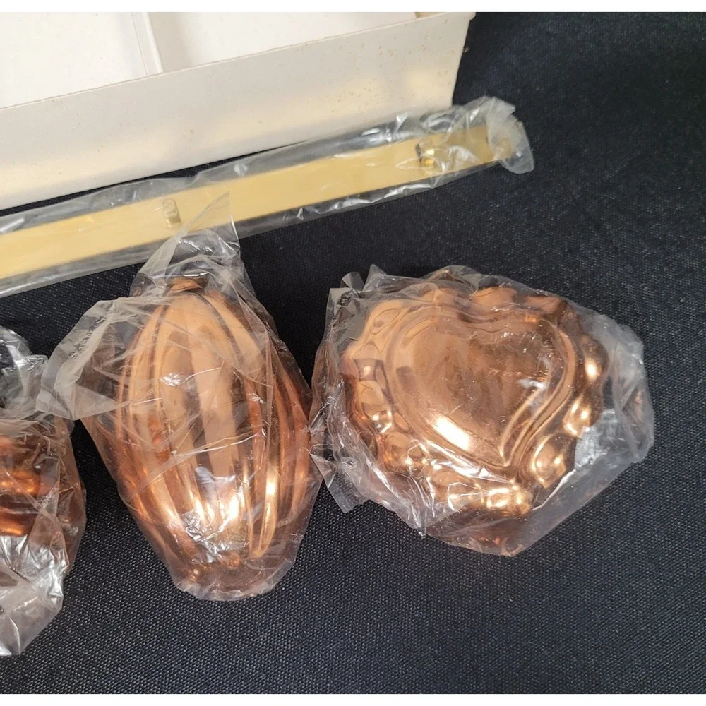 Vintage Daewoo Solid Copper Cookie Mold Set (4 Cookie Molds & Rack) in Box